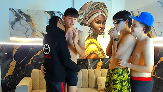 Houseofwarrios webcam