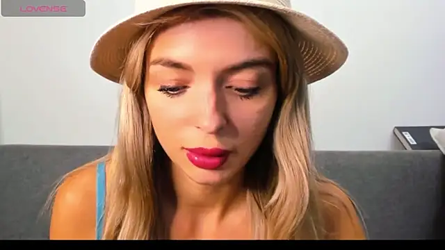 _ellen_meow_ webcam