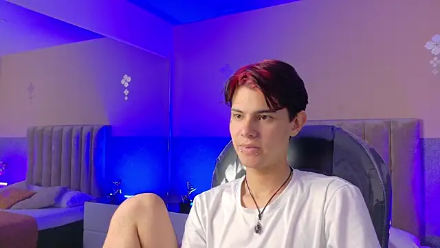 Derek_Sinn webcam