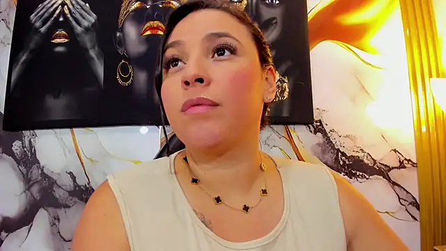LizzRouse webcam