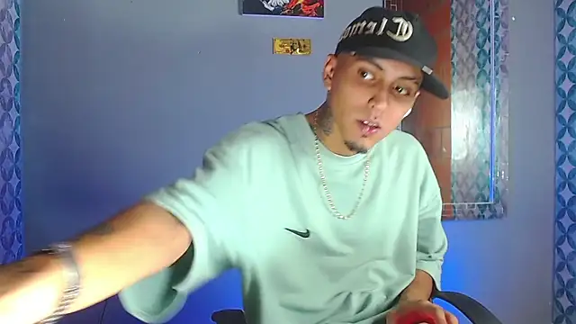 Liam_lee webcam