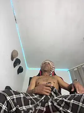 BBC_Black_ webcam
