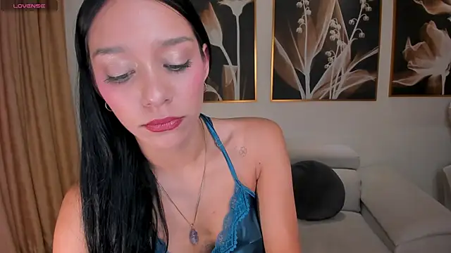 AmaliaCrus webcam