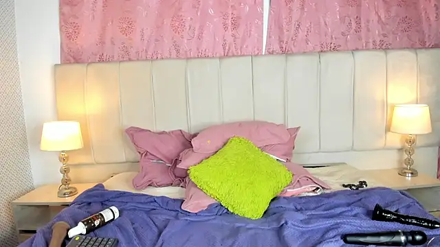 mia__gv webcam