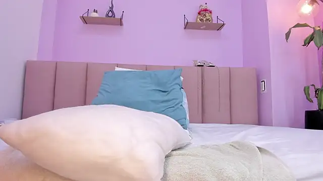 sam_doll_ webcam