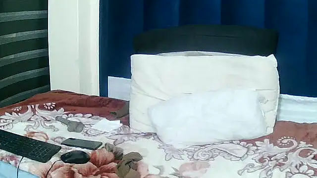 MelaniBbe webcam