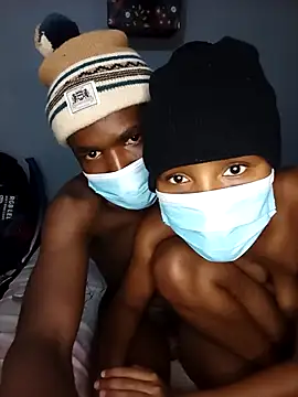 BigAndPuddin webcam