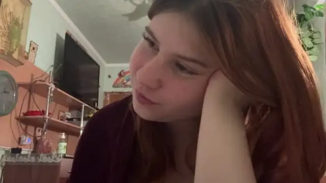 EmmaLovelyBB webcam