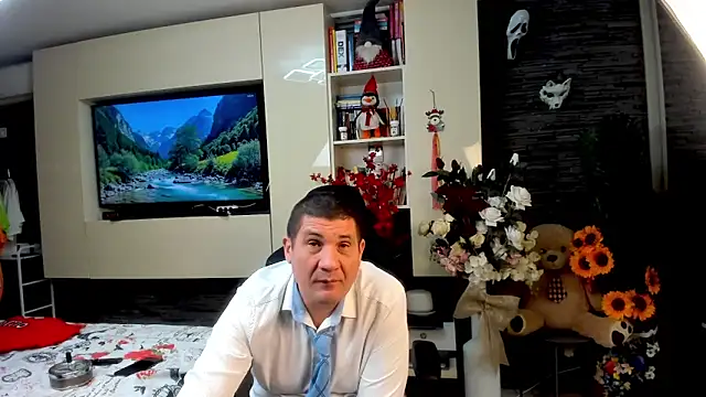 SpartacusDaddy48 webcam
