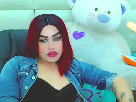 NharaBigCock webcam