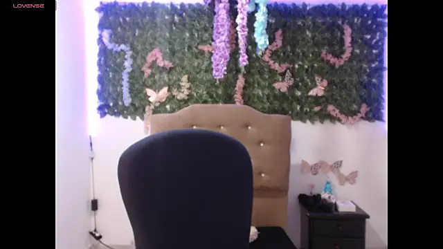 adara_cute_69 webcam