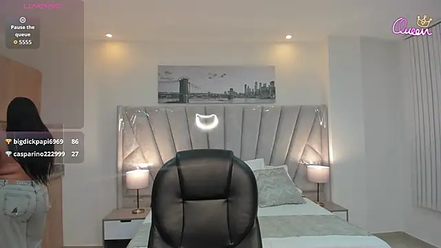 calyptra_lux webcam