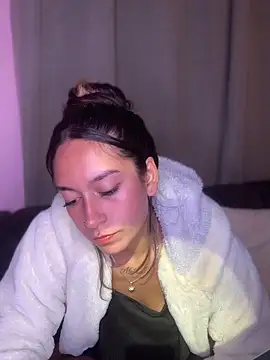 DulceLatinaxo webcam