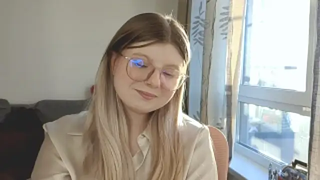 YukiBlush webcam