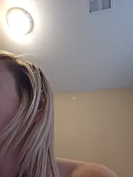 AmethystFoxx webcam