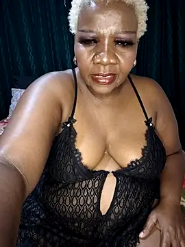 dirasweetlipsxx webcam