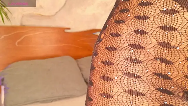 alisonn_moon webcam