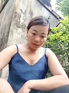 Ella-aa webcam
