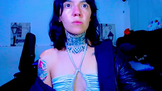 LannieGonzales webcam