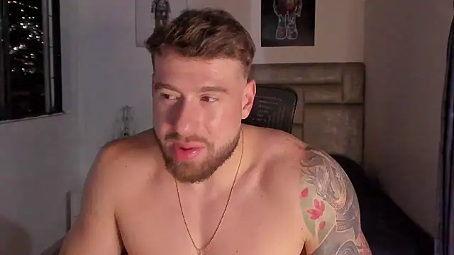 paul_rogerr webcam