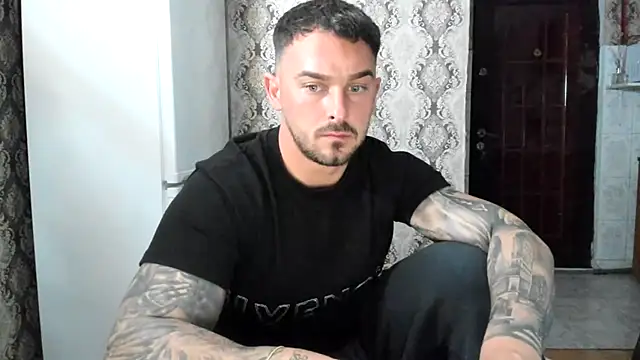 Jonmusclemaster webcam