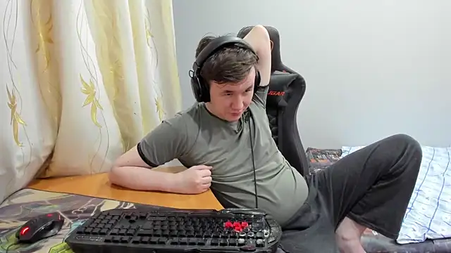 iliaskrislove webcam