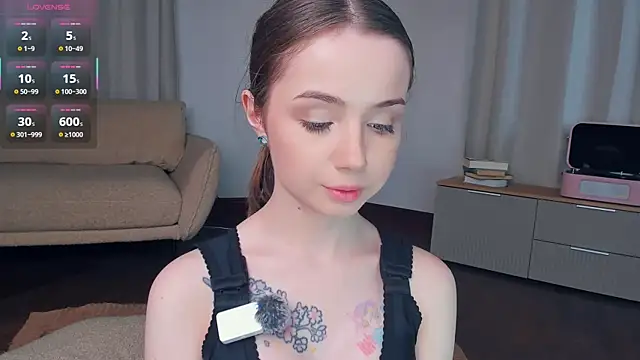 DominikaElis webcam