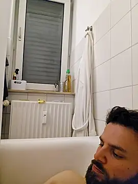 Taycanman69 webcam