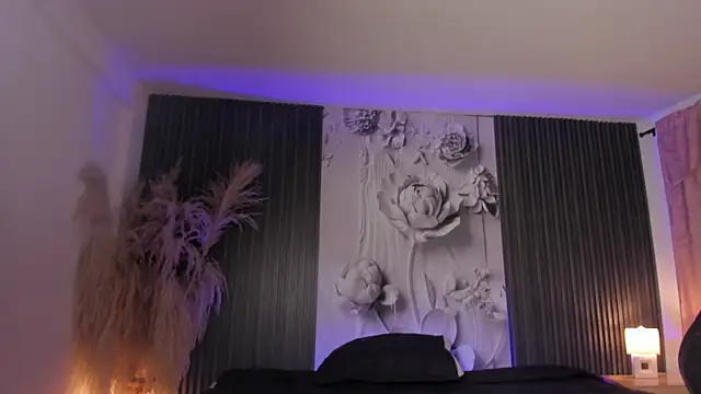 ShaniaDaniels webcam