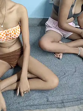 Virgin_Girlss webcam