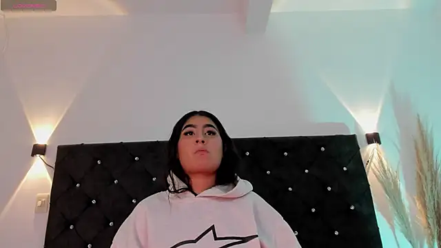 PauletteSanderss webcam