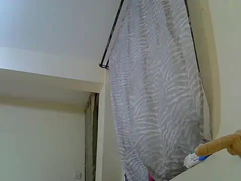 Sweetbrowna webcam