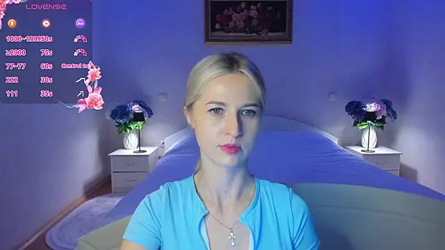 Julie_Blaze webcam