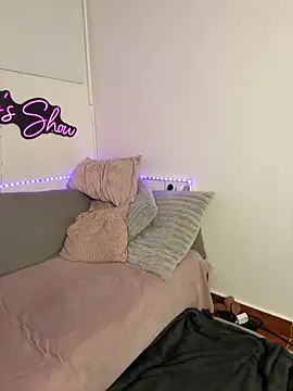 InKed-Kathy webcam
