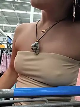 BaileyMFox live sex cam