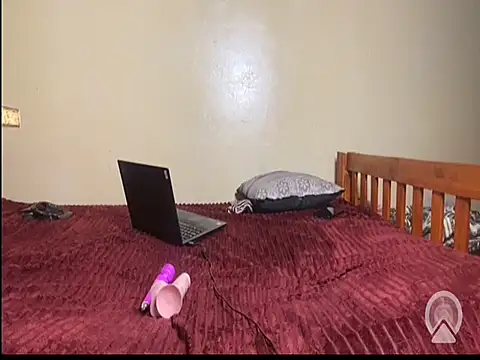 ladymystiquee1 webcam