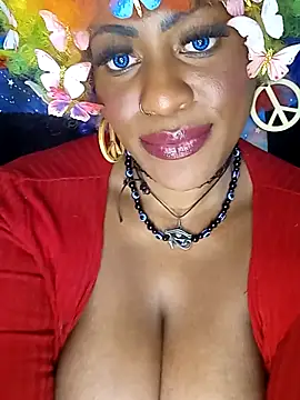 AmazonianMistress webcam