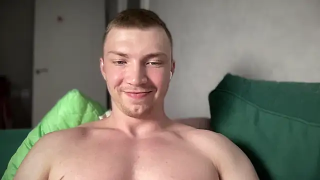 iron__chap webcam