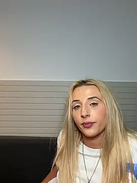 Strongqueen live sex cam