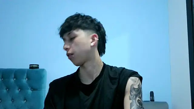 _Thomas_hot_ webcam