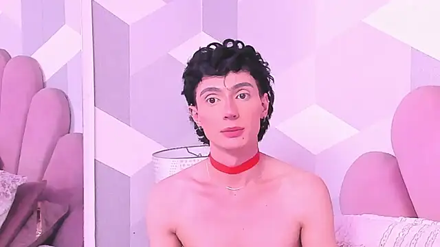 KylieMonnett webcam