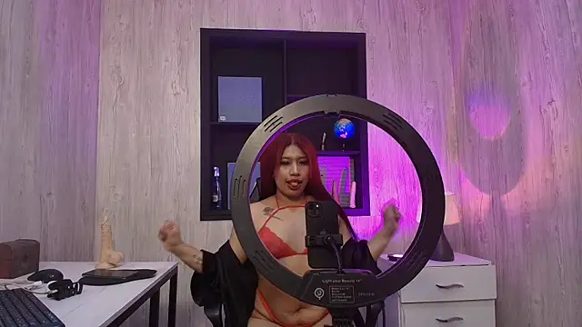 TamaraaHoney webcam