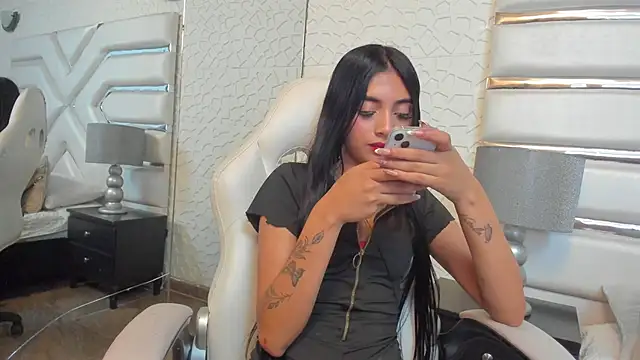 KattyLilli webcam