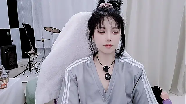 Evangelin-e live sex cam