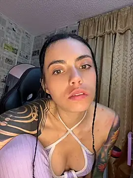 i_am_nina_ webcam