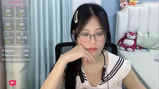 Luna-666 webcam