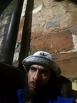 hairy_mannn webcam