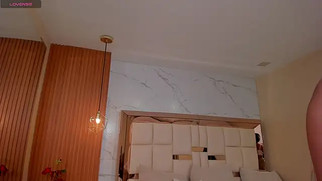 julieta_rosee webcam