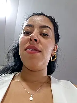 luianna - Luianna's free webcam