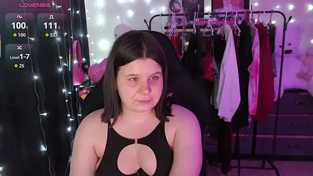 AmyVibess webcam